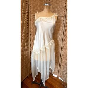 Undercover Wear One Shoulder Part Lace Nightgown, Med, Ivory